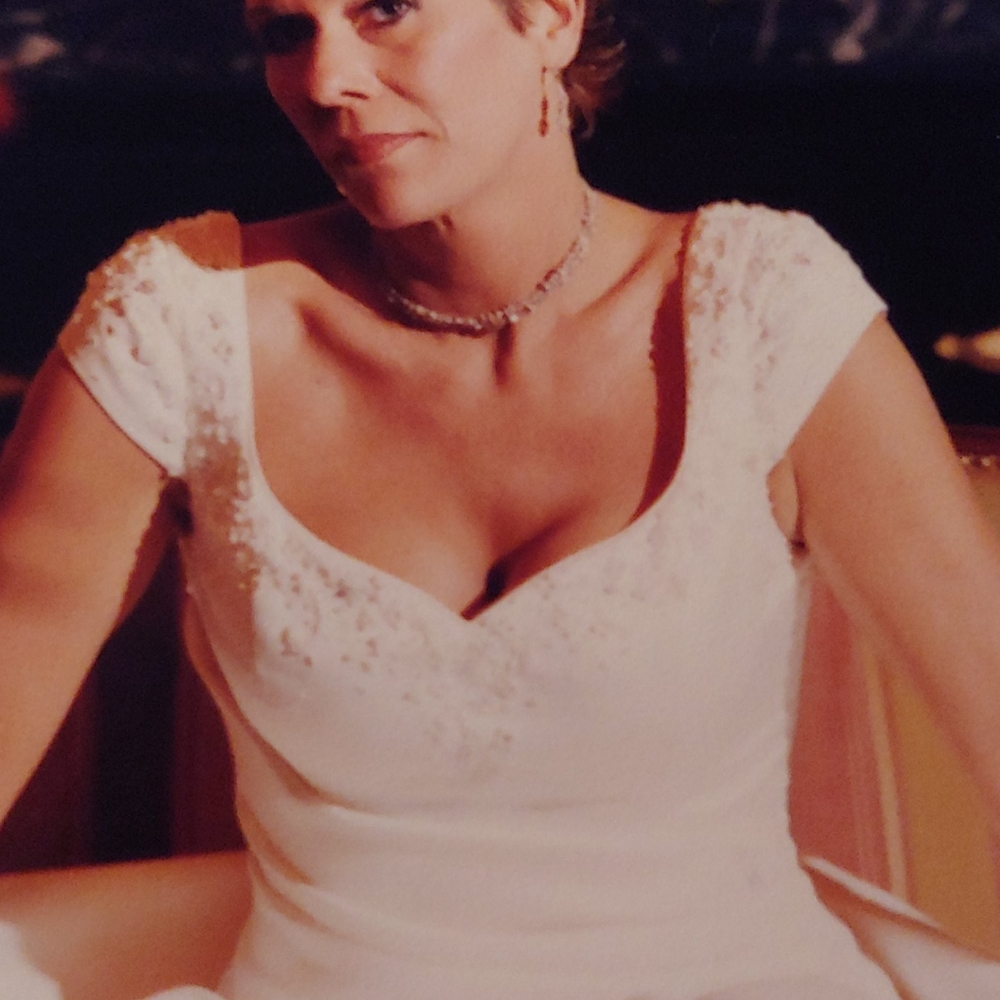 PRICED TO GO ♥❤♥EARLY MAGGIE SOTTERO WEDDING DRESS - Picture 3 of 9